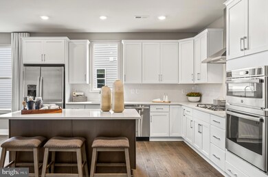 1030 Shannon Falls Dr, Newark, DE 19702 - photo 5