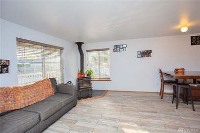 125 112th St SE, Everett, WA 98208 - photo 5