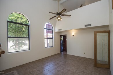 Vaulted Great Rm