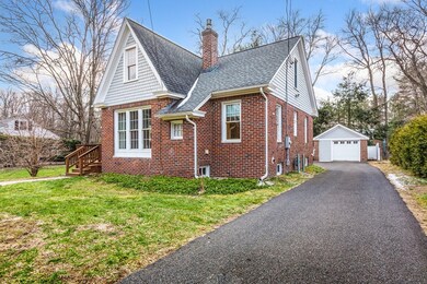 9 Atwood Rd, South Hadley, MA 01075 - photo 2