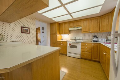 5321 Tudortop Cir, Anchorage, AK 99507 - photo 6