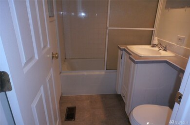 3803 S 130th St, Tukwila, WA 98168 - photo 6