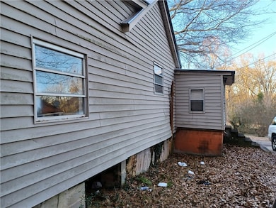 514 N 8th Ave, Lanett, AL 36863 - photo 3