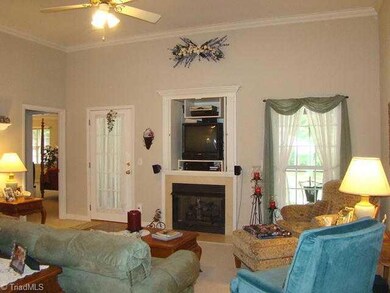 2412 Hickory Forest Dr, Asheboro, NC 27203 - photo 3