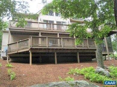 508 Blackrock Cir, Roseland, VA 22967 - photo 2