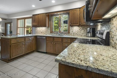 4 Brookhaven Dr, Schenectady, NY 12309 - photo 5