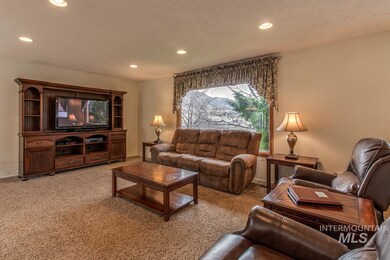 130 3rd st Cir, Horseshoe Bend, ID 83629 - photo 7