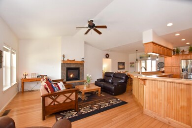 1631 NW Hickory Place, Redmond, OR 97756 - photo 7