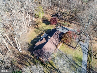 5697 Lakeside Dr, Sykesville, MD 21784 - photo 7