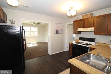 12 Kildoon Dr, Newark, DE 19702 - photo 5