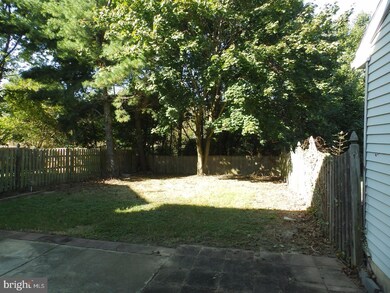 231 Lafayette Dr, Swedesboro, NJ 08085 - photo 6