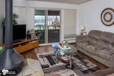 221 East 7th Ave Unit 309-large-012-11-L