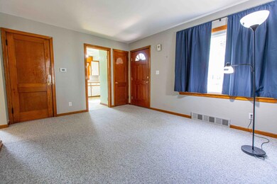 409 Center Drive_2-11