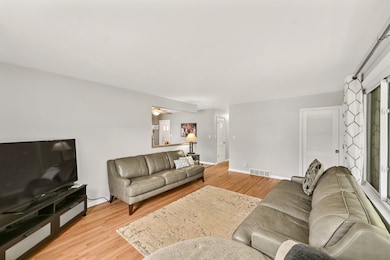 5310 S Nicolet Dr, New Berlin, WI 53151 - photo 5