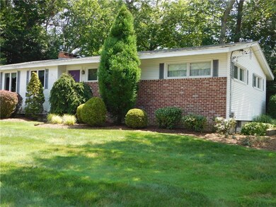 2 Deborah Rd, Warwick, RI 02888 - photo 4