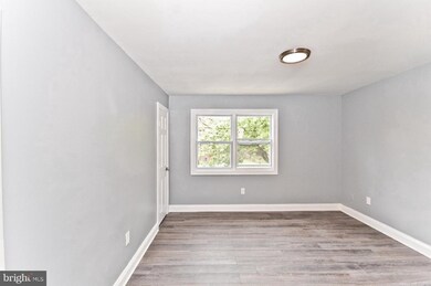 335 54th St NE, Washington, DC 20019 - photo 3