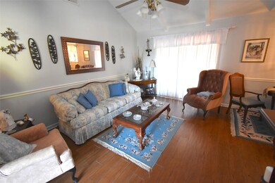 10511 Pimlico Ct, Houston, TX 77038 - photo 5