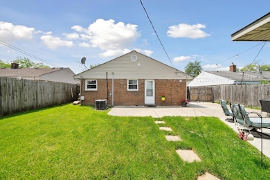 36-18711-Koester-St-Riverview-MI-48193-W
