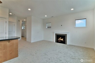 6941 134th Ct SE unit A, Newcastle, WA 98059 - photo 4