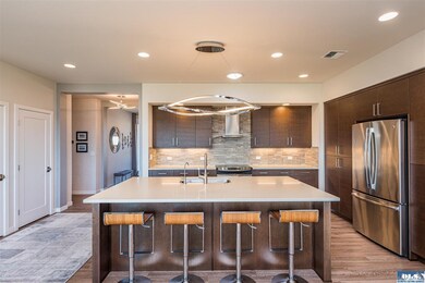 View-Facing Sink (with Filtered Water)