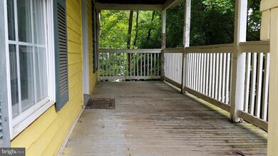 32 Duane Ln, Berkeley Springs, WV 25411 - photo 3