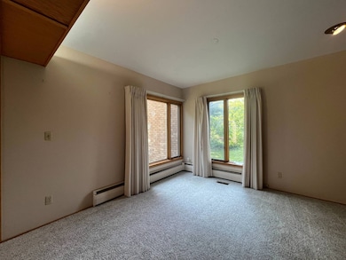 607 12th Ave NE, Devils Lake, ND 58301 - photo 5