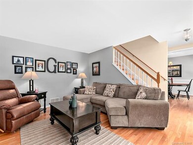 60 Forest Lake Dr, Asheville, NC 28803 - photo 4