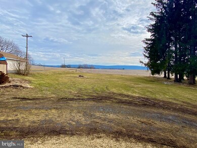 128 Barry Rd, Ashland, PA 17921 - photo 5