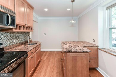 3057 S Buchanan St unit A1, Arlington, VA 22206 - photo 6