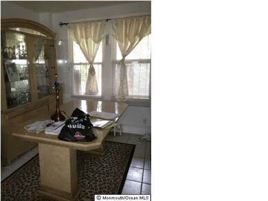 57 Simplex Ave, New Brunswick, NJ 08901 - photo 4