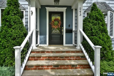 243 Cleveland Ave, Hasbrouck Heights, NJ 07604 - photo 3