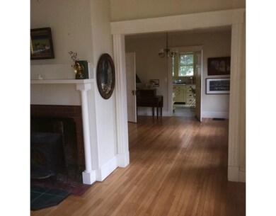 27 Kendrick Place, Amherst, MA 01002 - photo 4