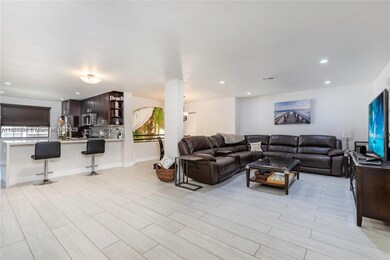 3559 Magellan Cir unit 3232, Miami, FL 33180 - photo 6