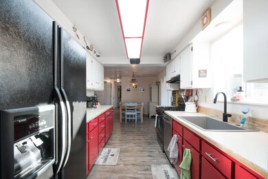 1449 SW 17th St - Kitchen 2