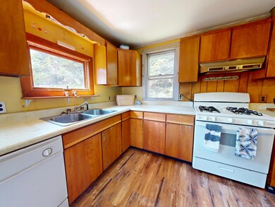 210 Old Harbor Rd, Vinalhaven, ME 04863 - photo 5