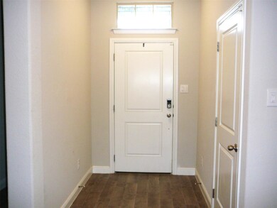 1532 Seabiscuit Dr, Granbury, TX 76049 - photo 2