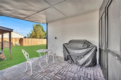 1437 S Arkansas St, Rogers, AR 72756 - photo 3