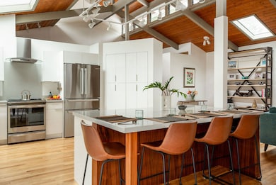 282 Kaiulani St, Hilo, HI 96720 - photo 5