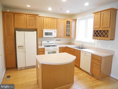 8132 Mississippi Rd, Laurel, MD 20724 - photo 4