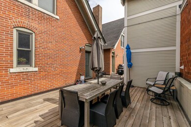 2021-03-23 17 W 3rd Ave #221 07