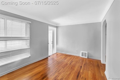 8116 Wyoming Ave, Detroit, MI 48204 - photo 5