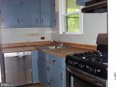 1105 Crestover Rd, Wilmington, DE 19803 - photo 6