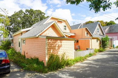 7 Central Ave, Oak Bluffs, MA 02557 - photo 5