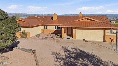 902 Roberts Rd, Clarkdale, AZ 86324 - photo 2