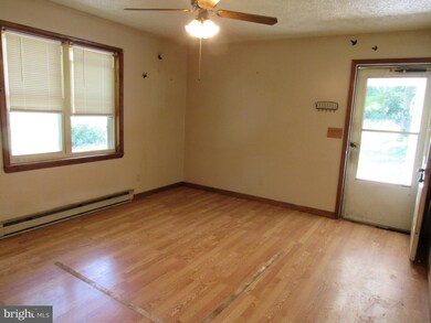 3404 Middle Cove Rd, Mathias, WV 26812 - photo 3