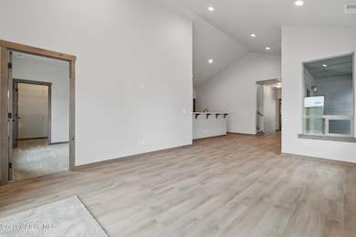 8424 N Snowflake Ln, Hayden, ID 83835 - photo 4