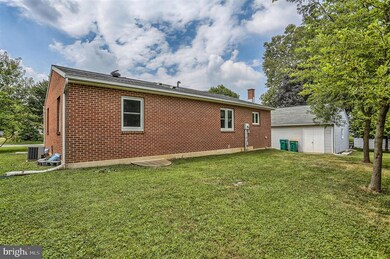 120 Miller Ave, Hershey, PA 17033 - photo 6