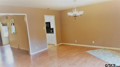 3333 Lynnwood Dr, Tyler, TX 75701 - photo 3