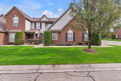 20654 Dunham Rd unit 24, Clinton Township, MI 48038 - photo 4