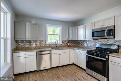 18 W Vine St, Pottstown, PA 19464 - photo 6